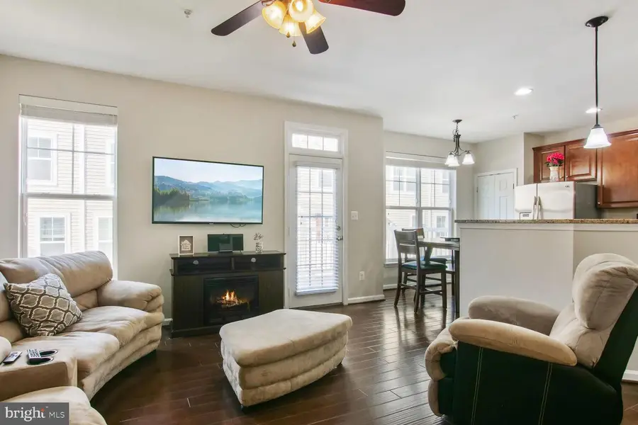 24650 Caribou Sq, Aldie, VA 20105 - #3