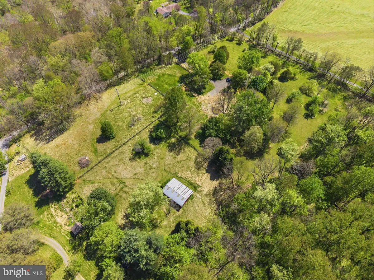 13121 Orrison Rd, Lovettsville, VA 20180 - #1