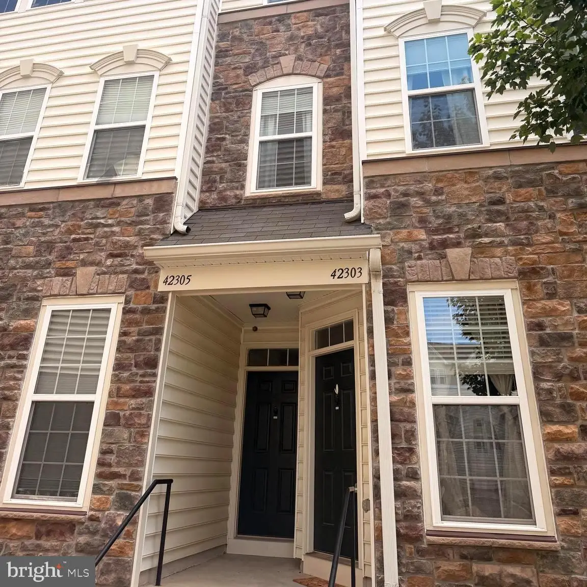 42303 San Juan Ter, Aldie, VA 20105 - #1