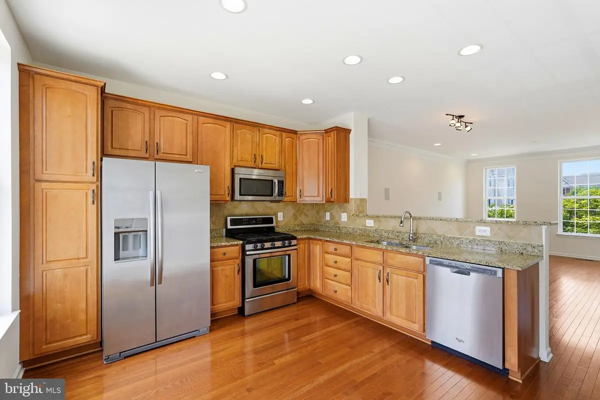 42817 Pamplin Ter, Chantilly, VA 20152 - #1