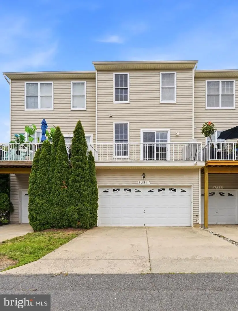42817 Pamplin Ter, Chantilly, VA 20152 - #3