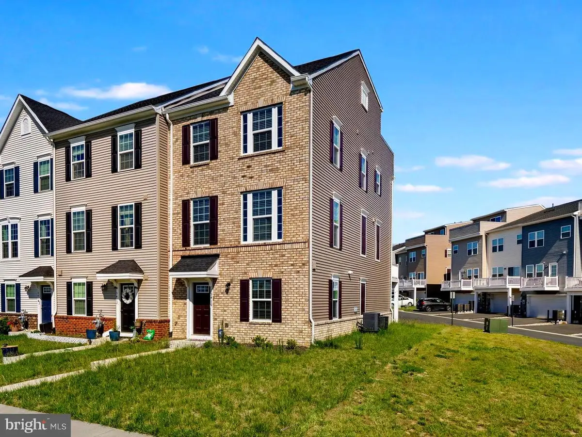19410 Paiute Ter, Leesburg, VA 20175 - #1