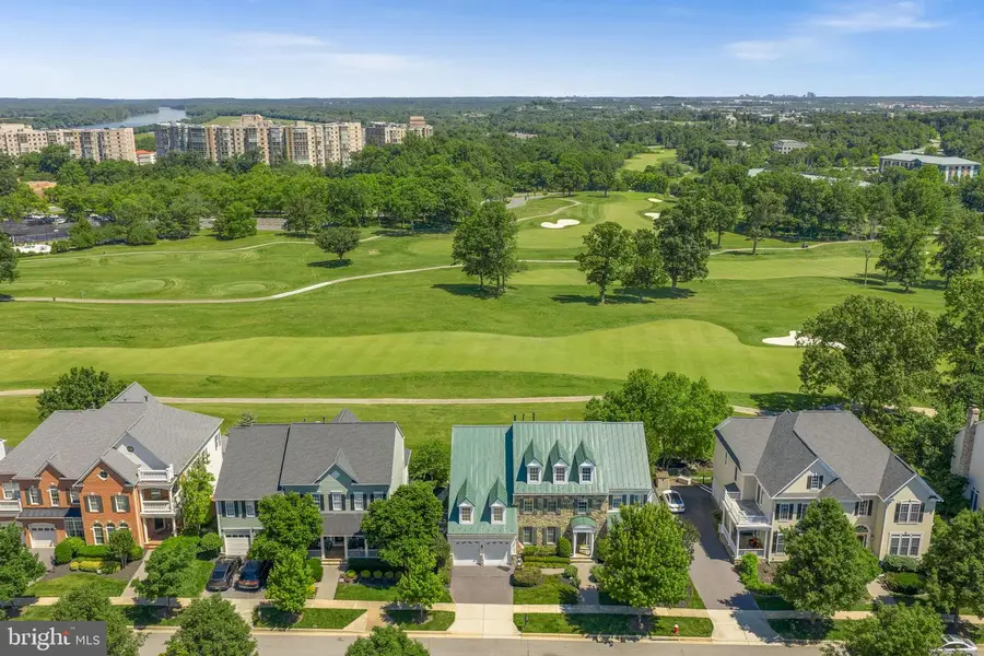 19262 Mill Site Pl, Leesburg, VA 20176 - #3