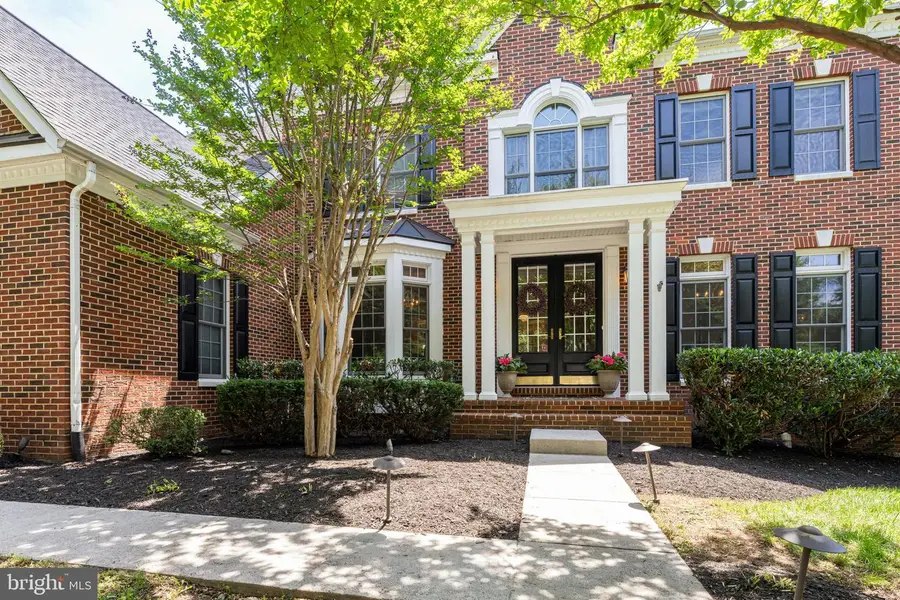 24165 Spring Meadow Cir, Aldie, VA 20105 - #2