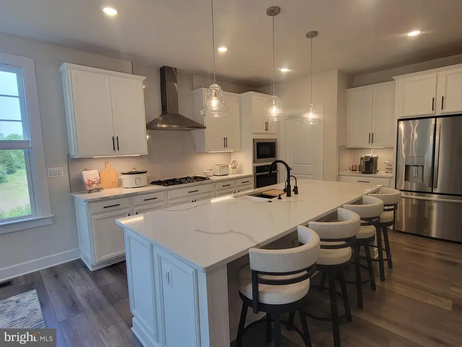 42356 Natchez Dr, Leesburg, VA 20175 - #3
