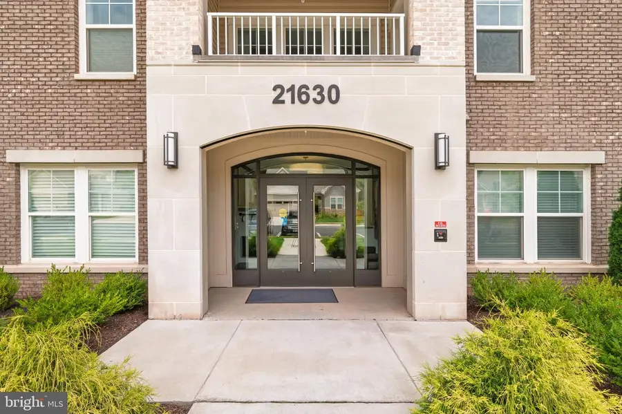 21630 Hawksbill High Cir #405, Sterling, VA 20164 - #3