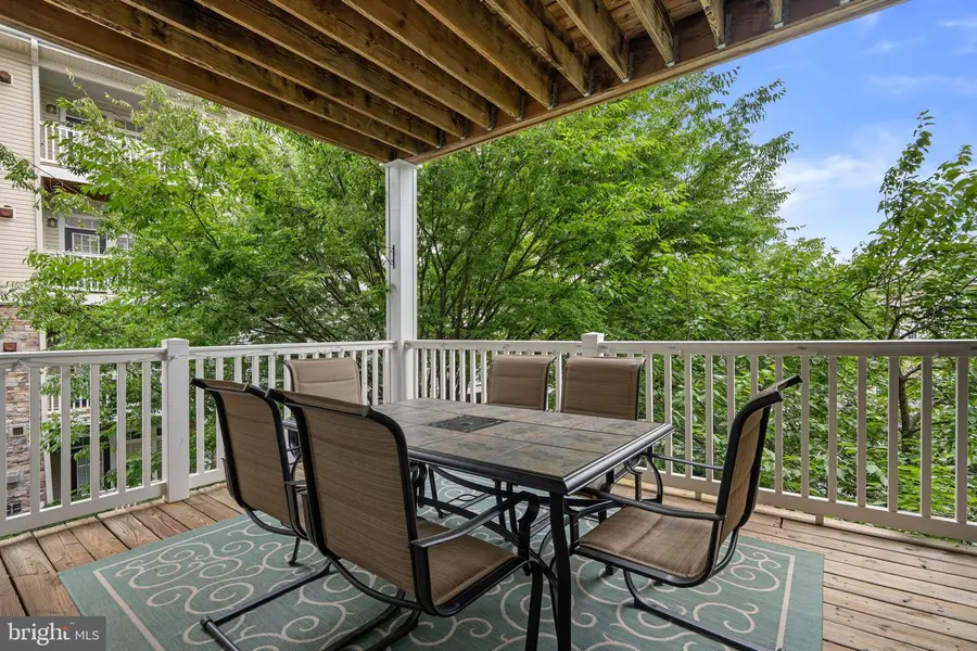 514 Sunset View Ter Se #203, Leesburg, VA 20175 - #2