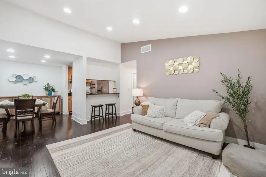 20960 Timber Ridge Ter #303, Ashburn, VA 20147 - #3