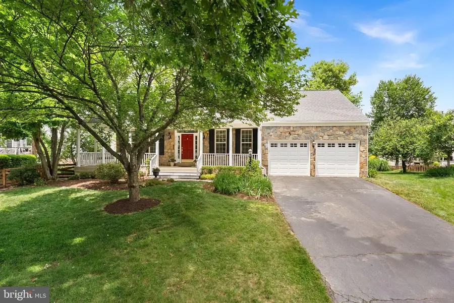 21499 Golden Autumn Pl, Broadlands, VA 20148 - #2