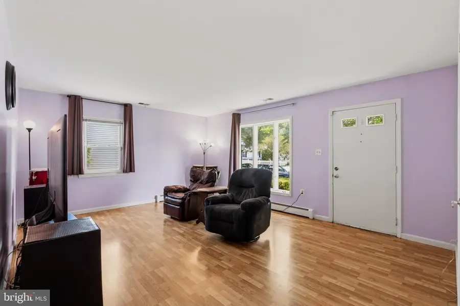 813 N Argonne Ave, Sterling, VA 20164 - #3
