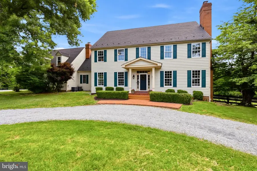 34294 Bridgestone Ln, Bluemont, VA 20135 - #3