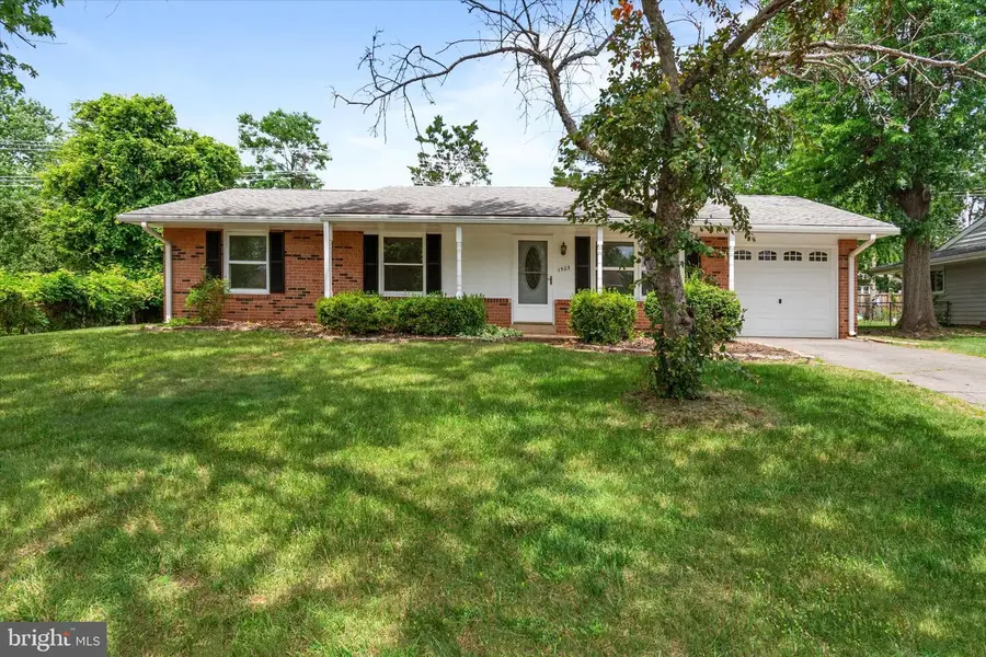 1503 N Amelia St, Sterling, VA 20164 - #3