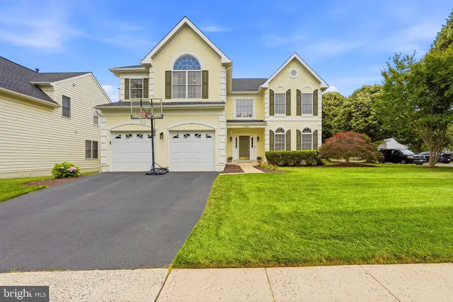 43648 Intrepid St, Chantilly, VA 20152 - #3