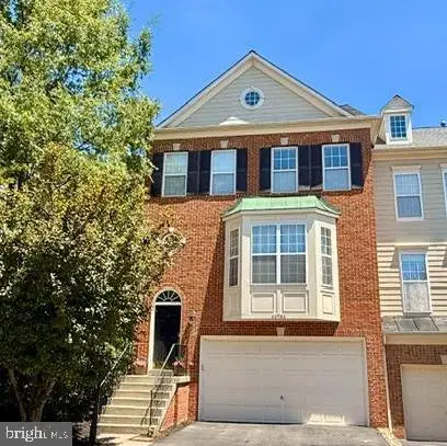 43764 Lees Mill Sq, Leesburg, VA 20176 - #1