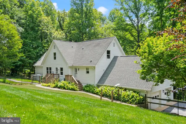 38620 Lime Kiln Rd, LEESBURG, VA 20175