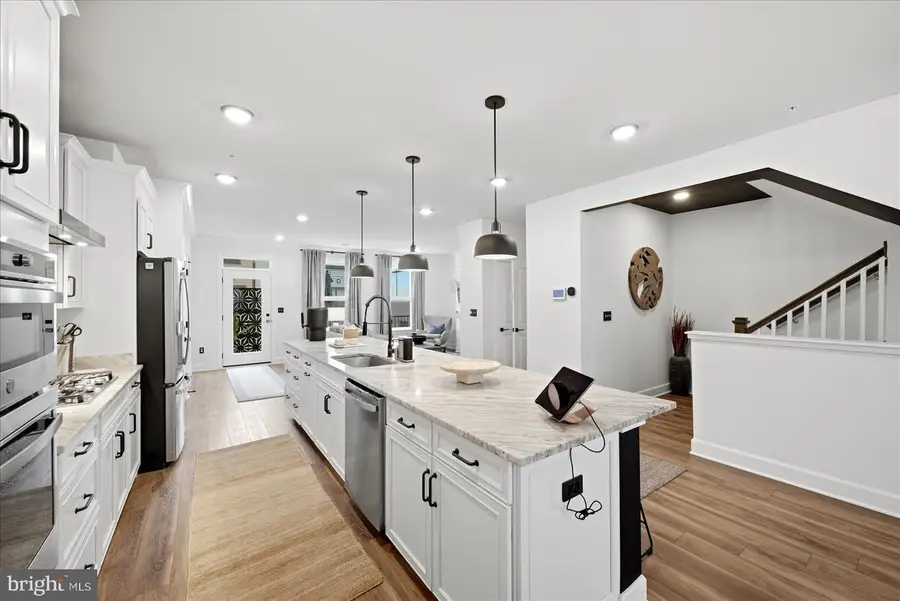 43428 Stonewood Crossing Ter, Ashburn, VA 20148 - #3