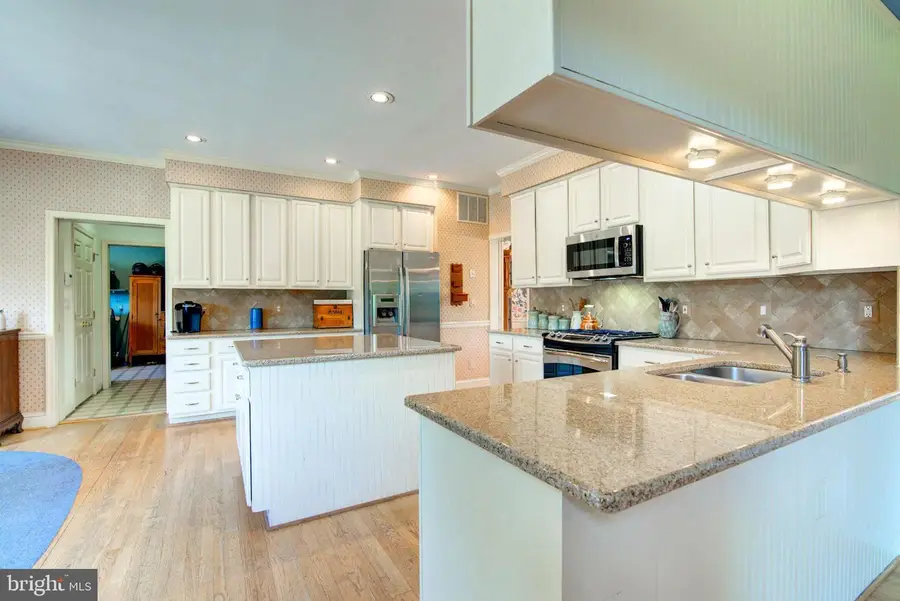 15620 Old Waterford Rd, Waterford, VA 20197 - #3