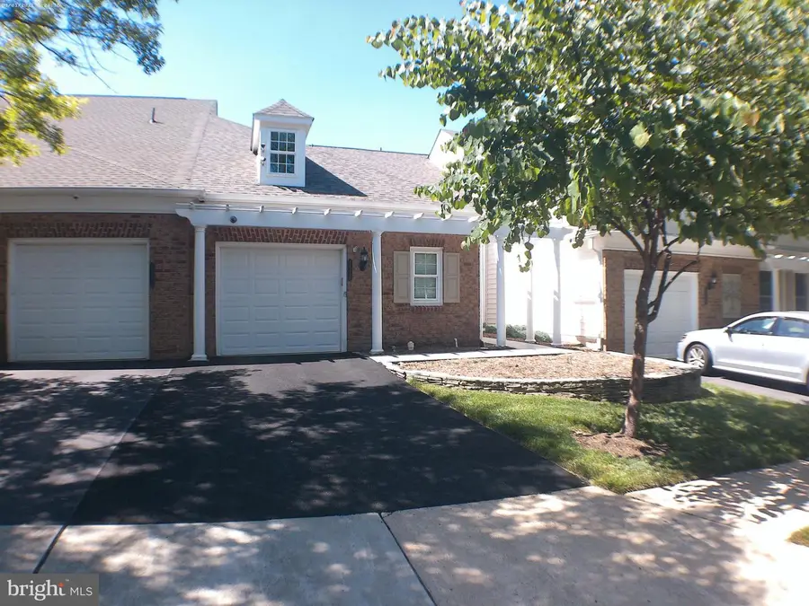 44398 Maltese Falcon Square, Ashburn, VA 20147 - #2