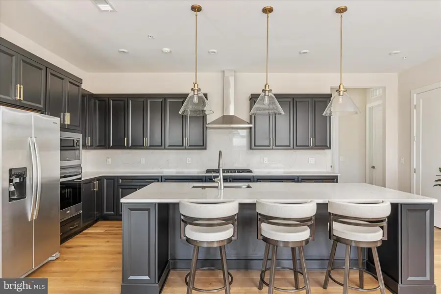 22127 Headwater Ter #400, Ashburn, VA 20148 - #3