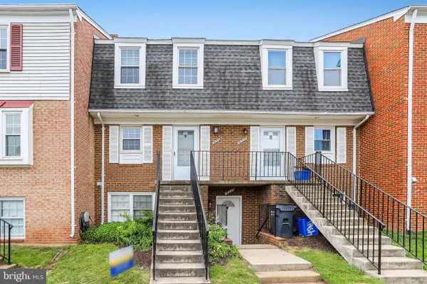 1033-b Margate Ct, STERLING, VA 20164