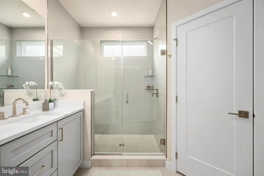 43506 Jefferson Park St, Ashburn, VA 20148 - #2