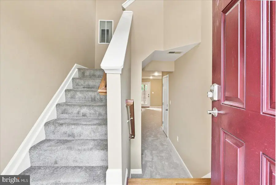 21064 Tioga Ter, Ashburn, VA 20147 - #2