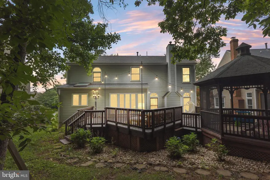 20644 Cutwater Pl, Potomac Falls, VA 20165 - #3