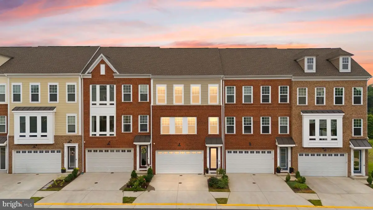 19328 Brookwater Ter, Leesburg, VA 20175 - #1