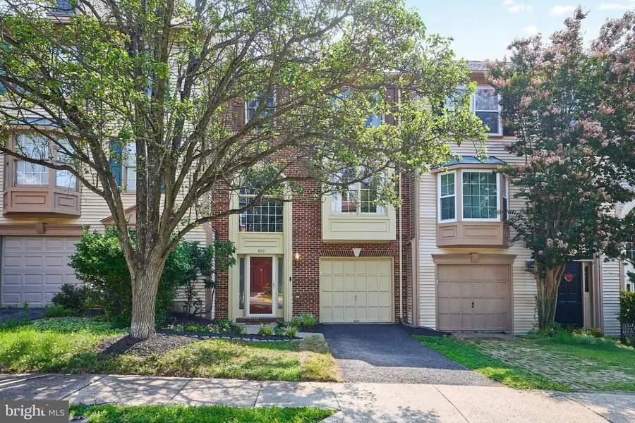 890 Tall Oaks Sq Se, Leesburg, VA 20175 - #2