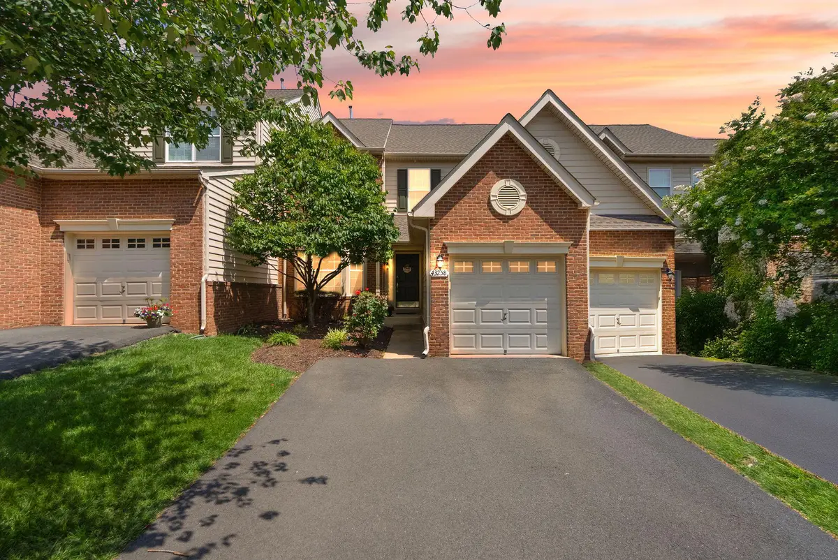 43258 Somerset Hills Ter, Ashburn, VA 20147 - #1