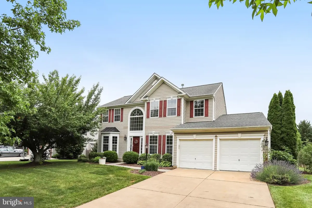 712 Sunflower Ct, Purcellville, VA 20132 - #1