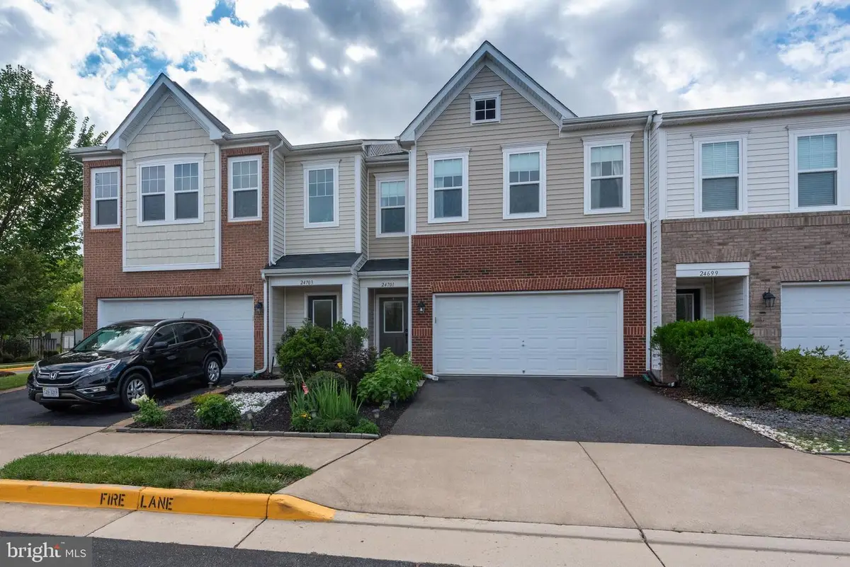 24701 Gracehill Ter, Aldie, VA 20105 - #1
