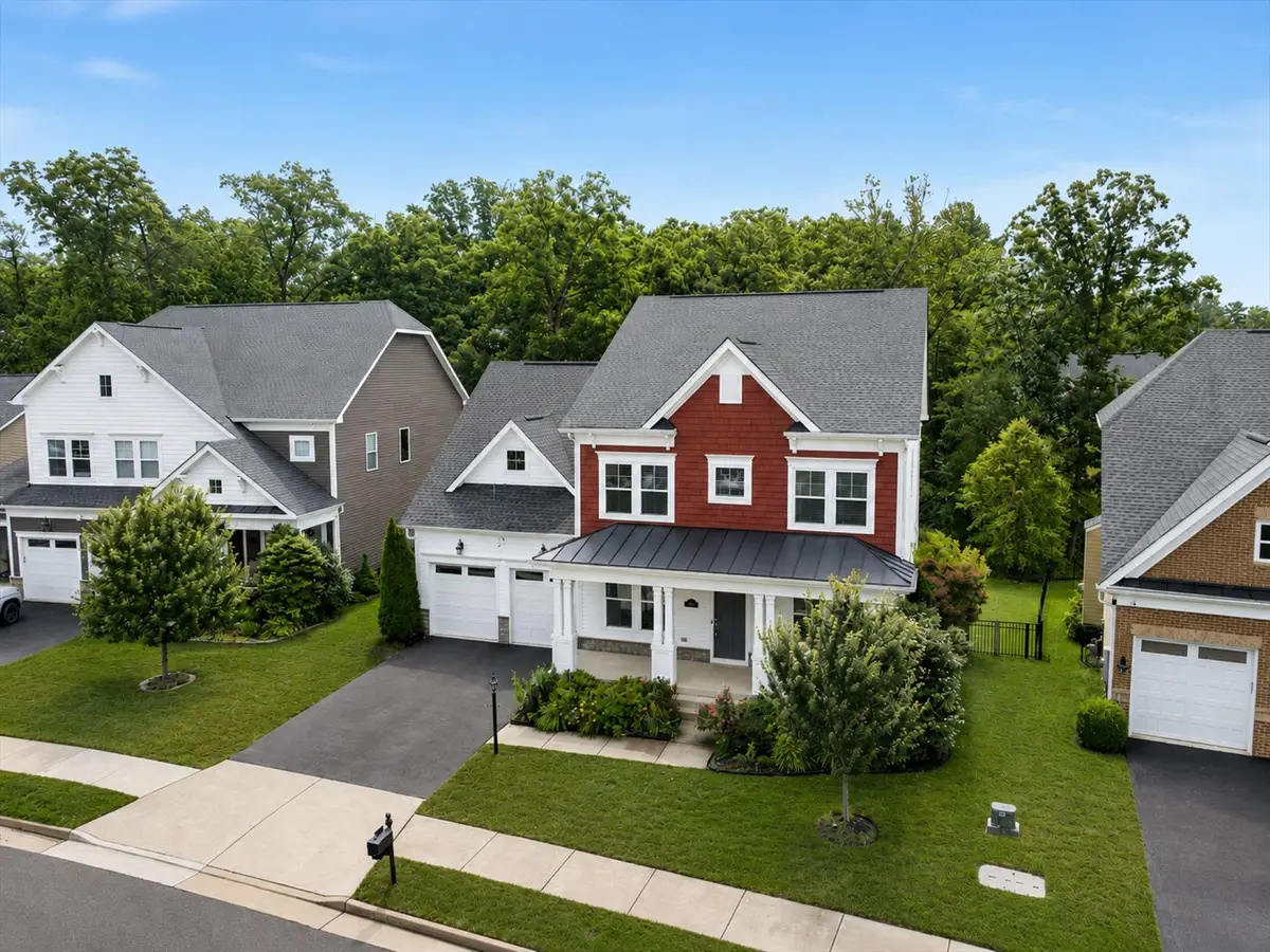 23766 Kilkerran Dr, Aldie, VA 20105 - #1