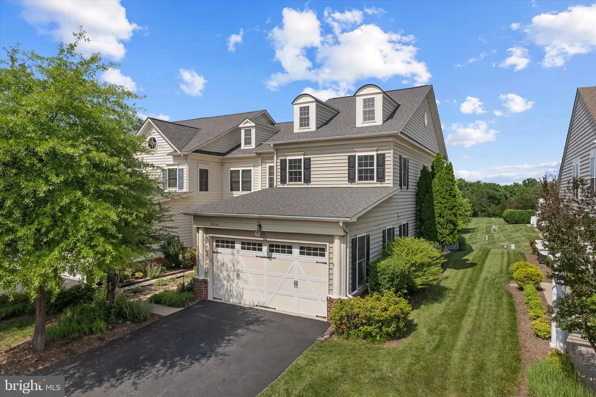 20494 Casablanca Dr, Ashburn, VA 20147 - #1