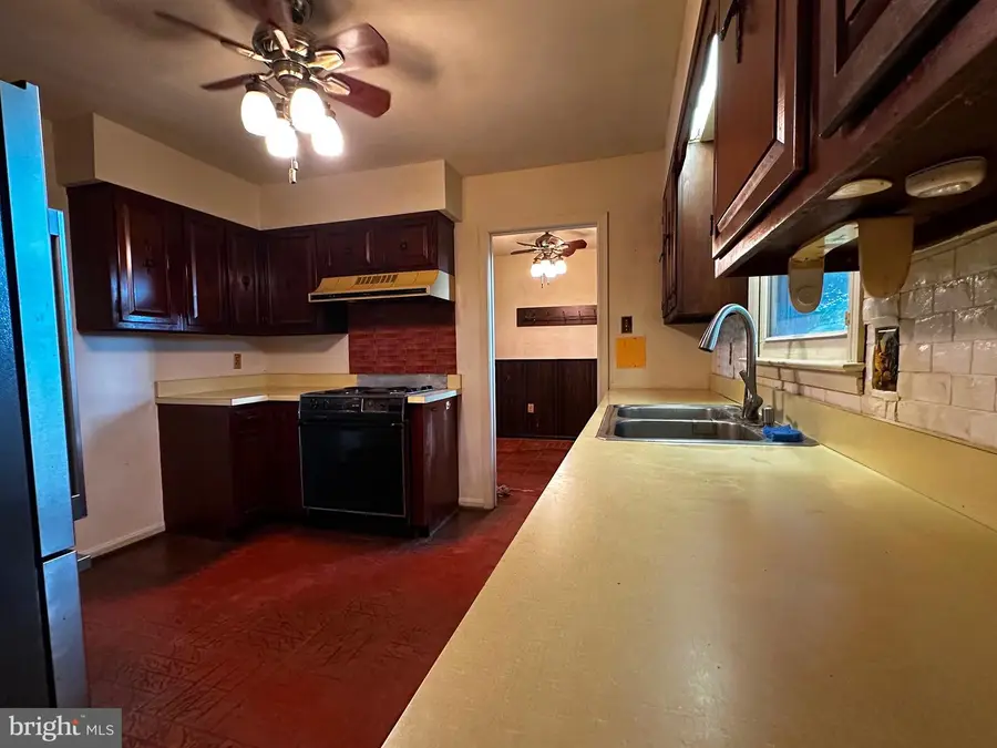 36292 Paxson Rd, Purcellville, VA 20132 - #2