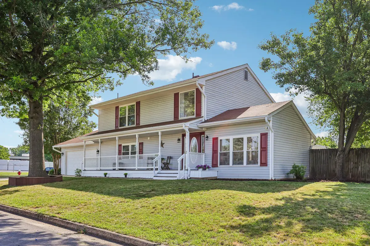 2 Beecher Pl, Sterling, VA 20164 - #1