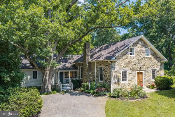 14127 Harpers Ferry Rd, HILLSBORO, VA 20132