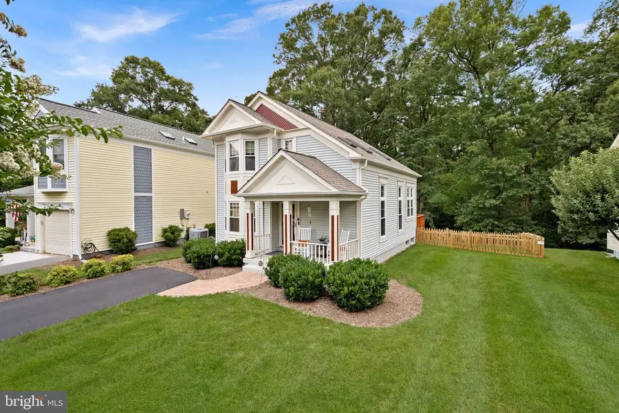 11 Ferguson Ct, Sterling, VA 20165 - #2