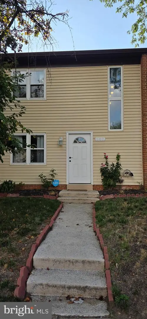 507 Crestwood St Sw, Leesburg, VA 20175 - #2