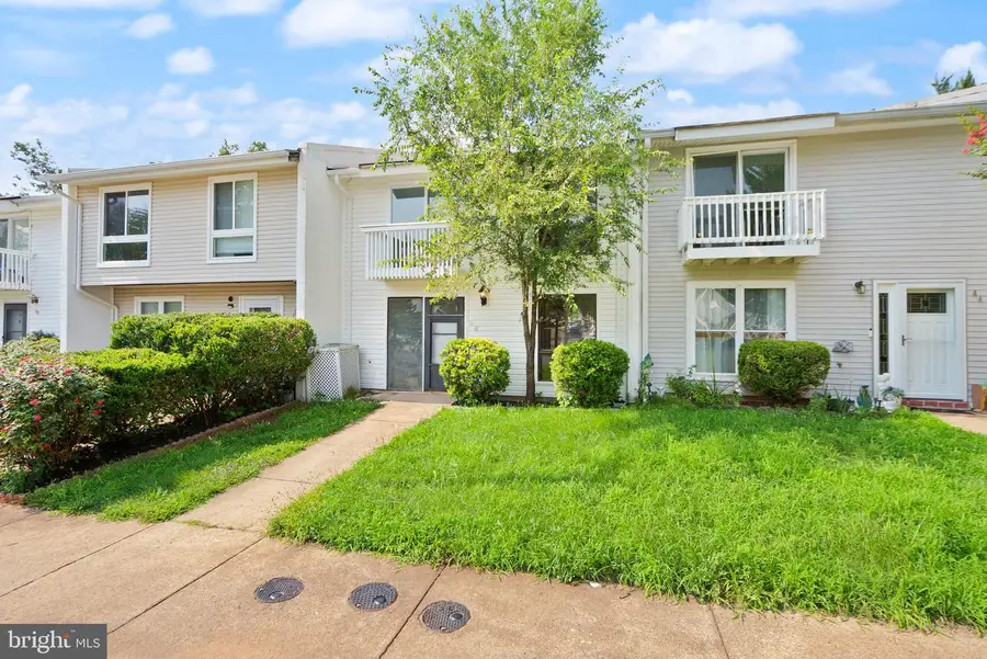 46 Simeon Ln, Sterling, VA 20164 - #2