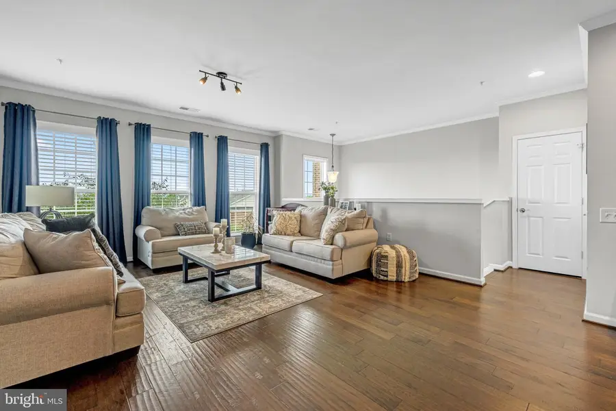 20604 Maitland Ter, Ashburn, VA 20147 - #3