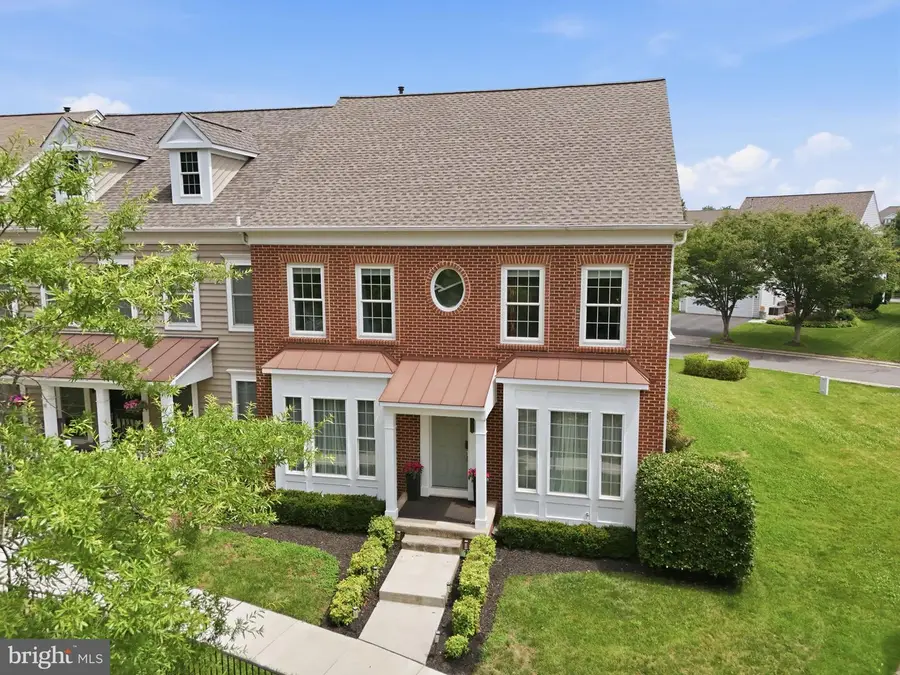 20789 Red Cedar Dr, Leesburg, VA 20175 - #2