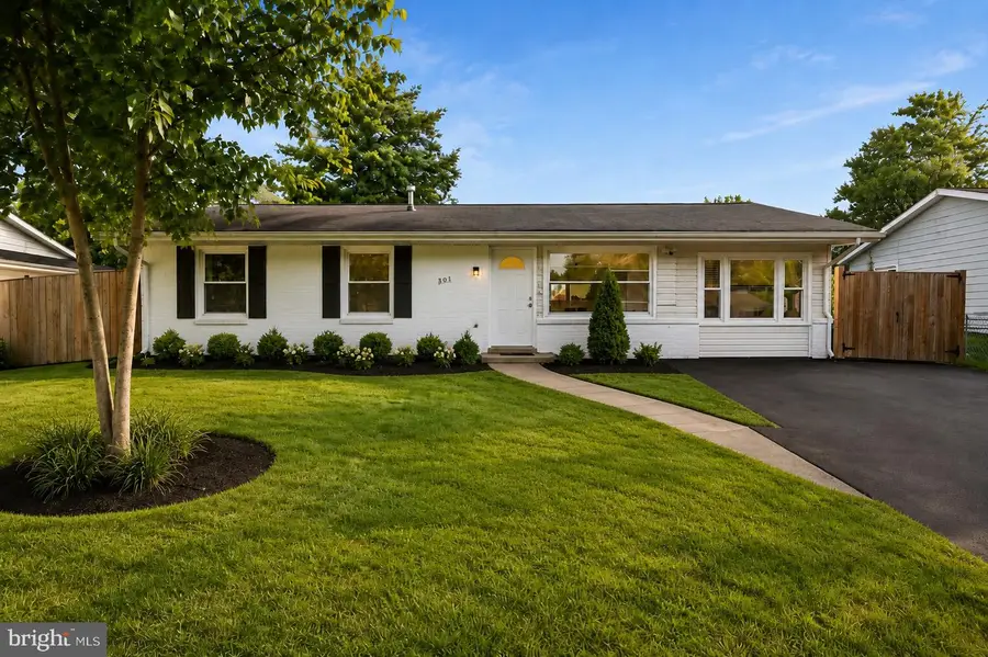 501 E Poplar Rd E, Sterling, VA 20164 - #2