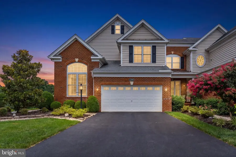 22970 Weybridge Sq, Broadlands, VA 20148 - #2