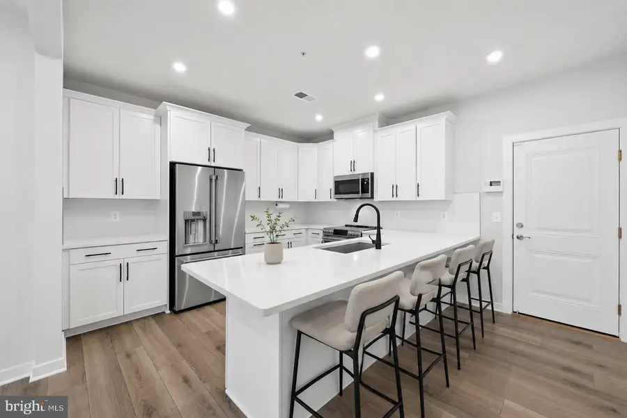 43728 Transit Sq, Ashburn, VA 20147 - #2