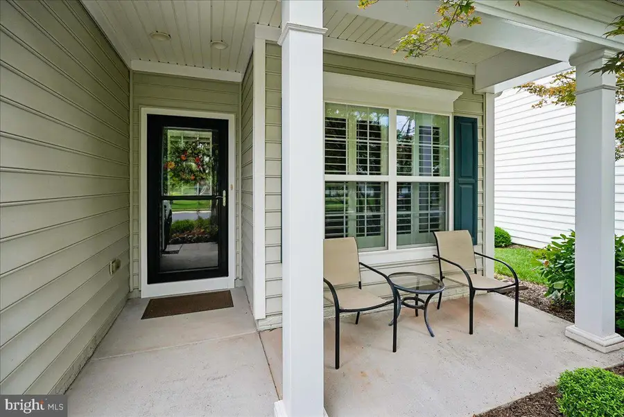 44252 Panther Ridge Dr, Ashburn, VA 20147 - #2