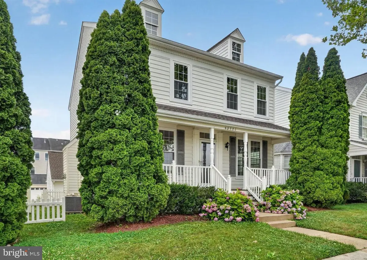 42771 Freedom St, Chantilly, VA 20152 - #1