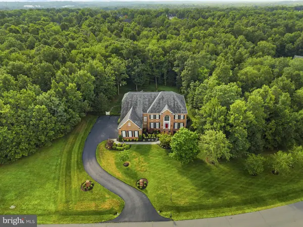 42537 Iron Bit Pl, CHANTILLY, VA 20152