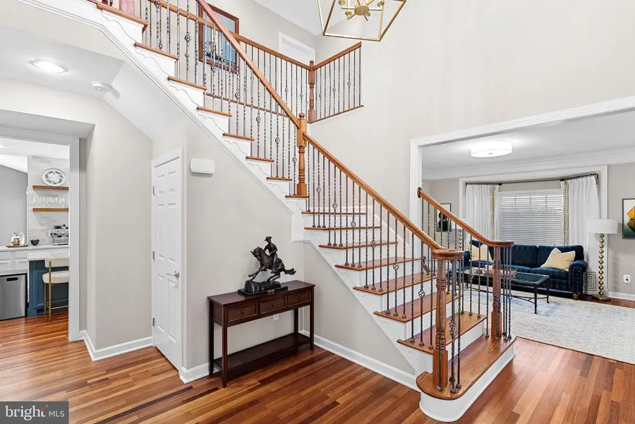 18229 Glen Abbey Ct, Leesburg, VA 20176 - #2
