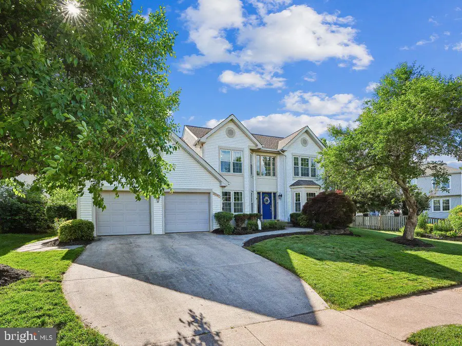 20547 Ringold Dr, Ashburn, VA 20147 - #2